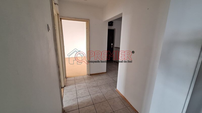 Giurgiului, 3 camere decomandat