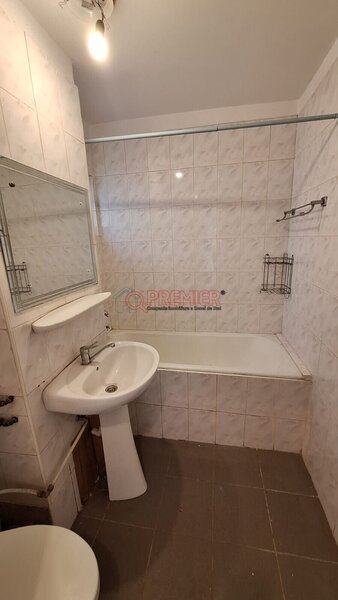 Giurgiului, 3 camere decomandat